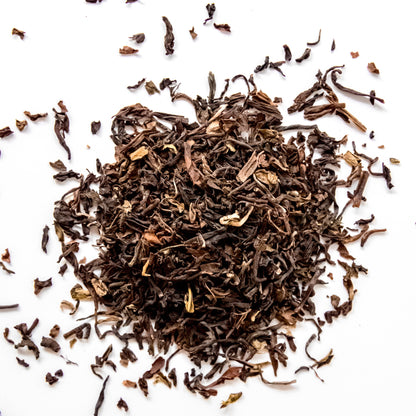 Loose leaf Darjeeling tea from Yerba Buena Tea Co. Delicate leaves with a light, floral aroma and muscatel grape undertones.